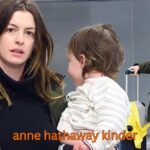 Anne Hathaway Kinder: Alles über Familie & Alltag